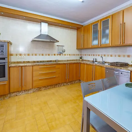 Apartment Cubo's Center House Gerald Brenan Alhaurin el Grande